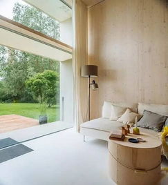 老外發(fā)明可拆卸移動房子 24平一房一廳，僅需64萬實現夢想家園